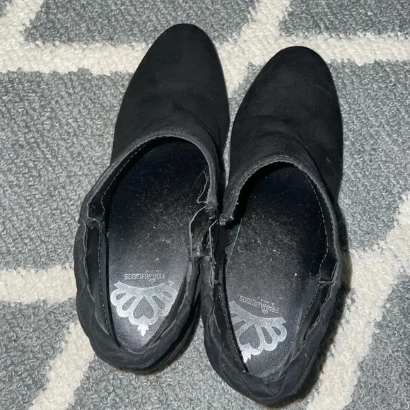 Booties - Picture 3 of 5